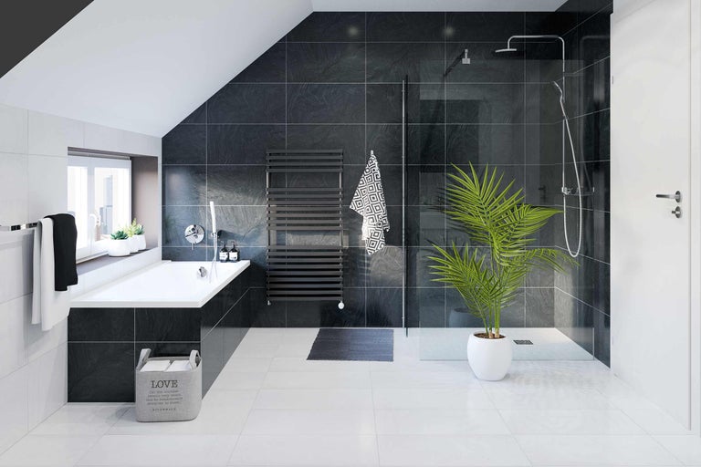 Baie modernă cu duș, cadă și faianță închisă la culoare