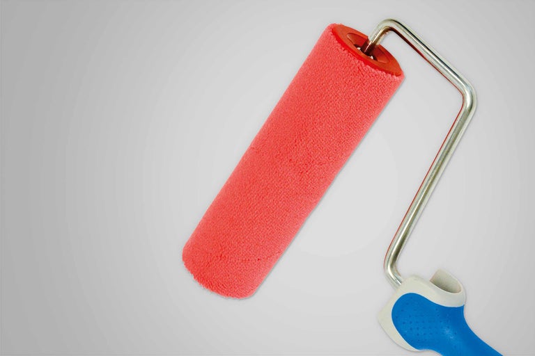 Rola de vopsit cu mâner