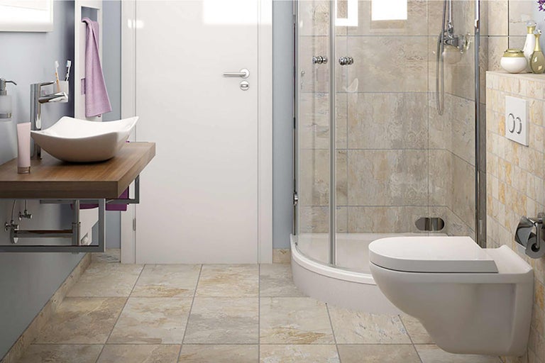 Baie cu chiuvetă, duș și toaletă