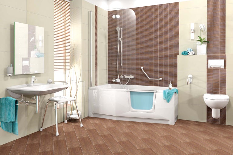 Baie cu cadă cu ușă de acces, chiuvetă, toaletă și taburet de duș