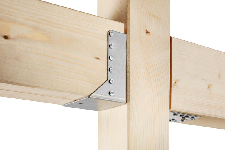 Construcție grinzi lemn cu conector unghiular