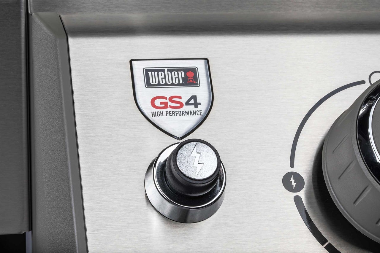 Logo Weber GS4 High Performance cu buton de aprindere și buton rotativ pe grătarul pe gaz