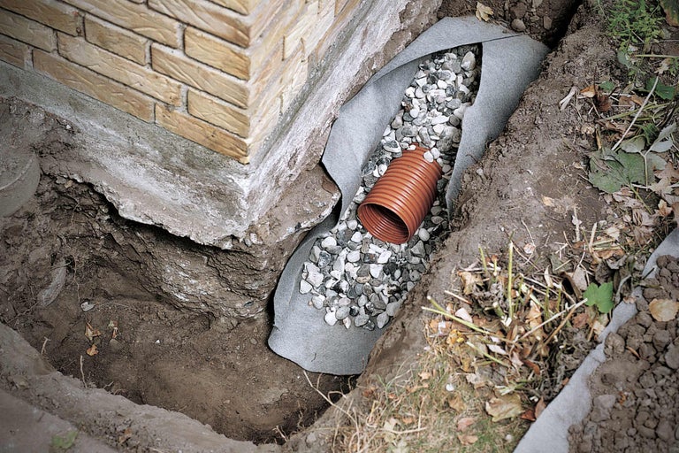 Sisteme de drenaj pentru fundație și grădină