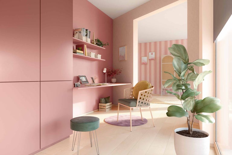 Birou luminos cu birou, scaun, taburet și rafturi pe perete