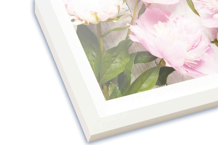 Detaliu al unei rame foto cu motiv floral