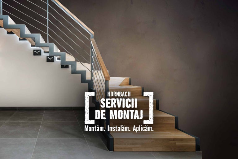 Scară cu balustradă din oțel inoxidabil și trepte din lemn