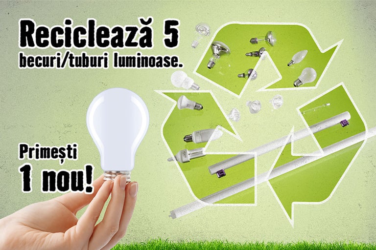 Promoție reciclare: reciclează 5 becuri sau tuburi luminoase și primești 1 nou. Mână care ține un bec lângă un simbol de reciclare.