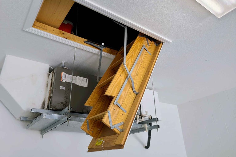 Scară pod: ghid complet pentru o accesare sigură a mansardei