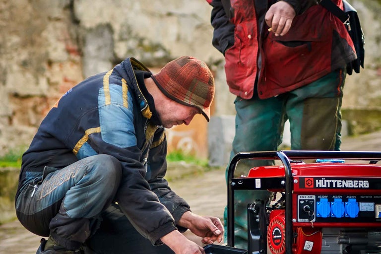 Cât costă un generator de curent și ce buget merită pregătit