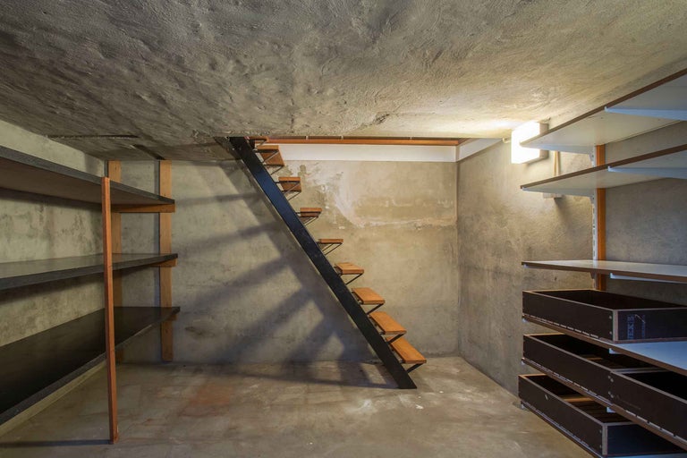 Idei pentru amenajarea unui beci mic: soluții ingenioase pentru depozitare eficientă și organizare maximă