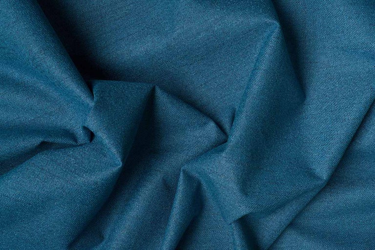 Prim-plan cu țesătură denim albastră