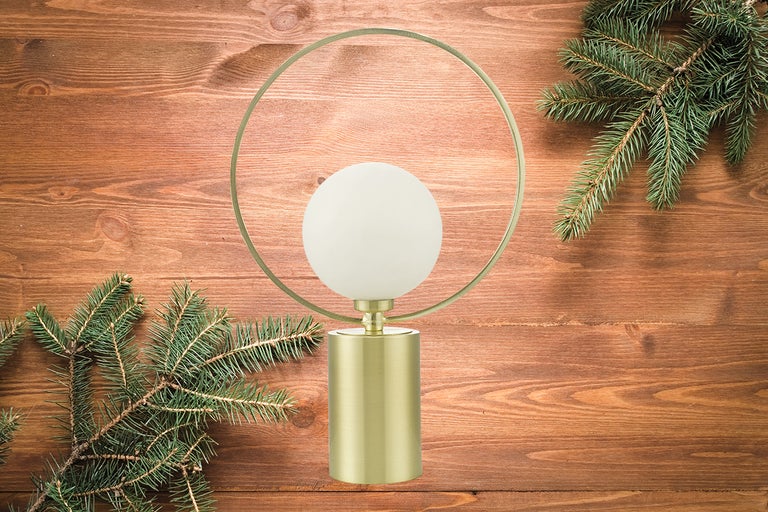 Lampă de masă decorativă cu design circular și abajur sferic