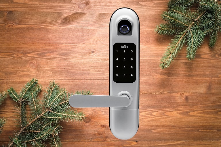 Încuietoare electronică de ușă cu taste numerice și mâner