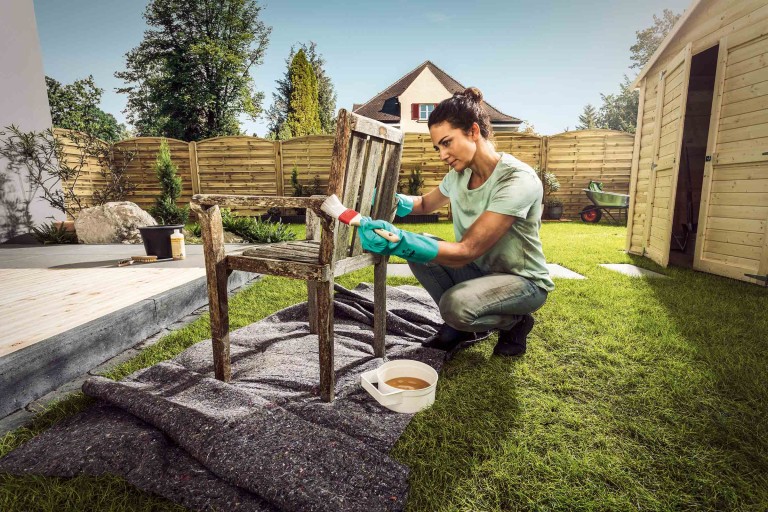 Îngrijirea și protecția mobilierului de grădină