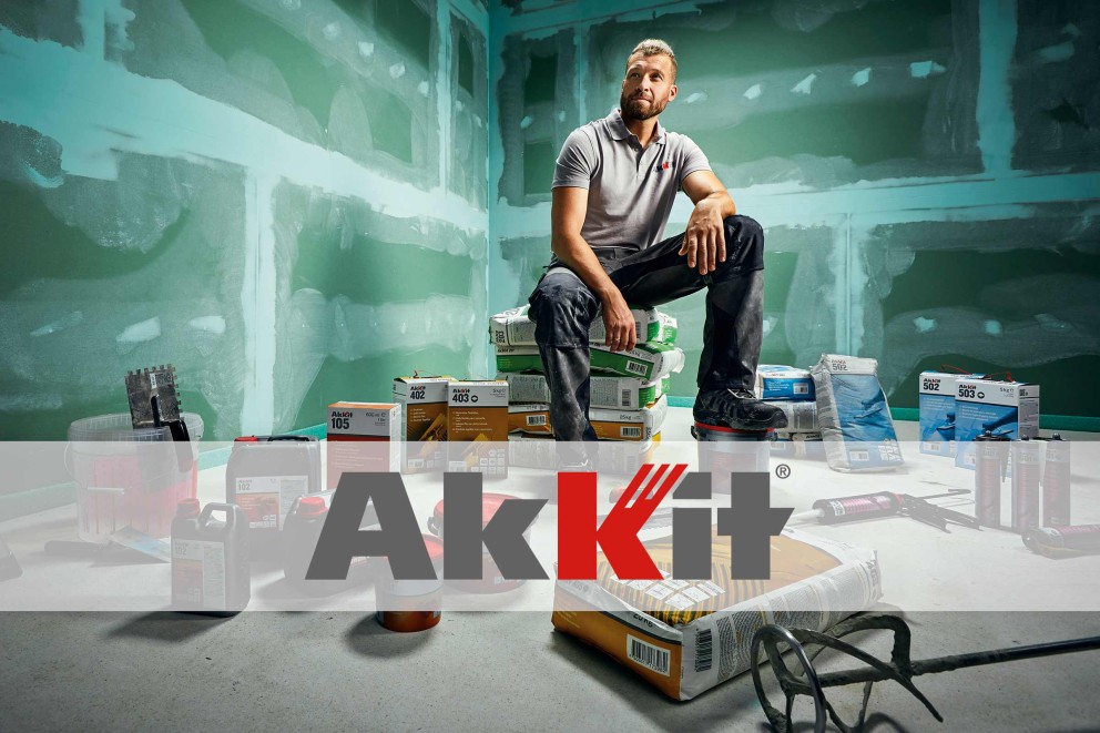 Akkit – Marca de adezivi pentru gresie și faianță