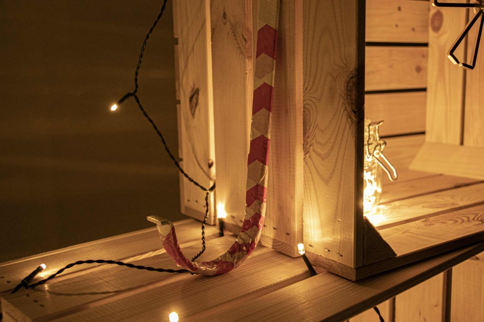 Faceți vă propriile decorațiuni în formă de acadele