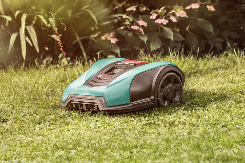 robot pentru tuns iarba robot pentru tuns iarba