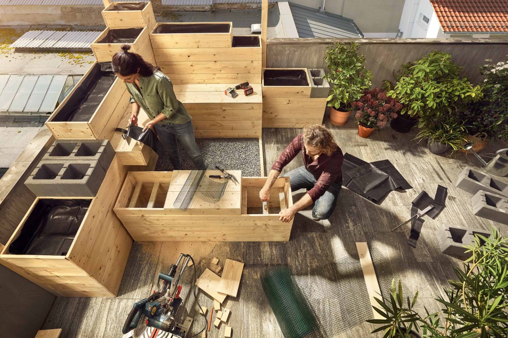 Rasadnita pentru plante pe balcon Rasadnita pentru plante pe balcon