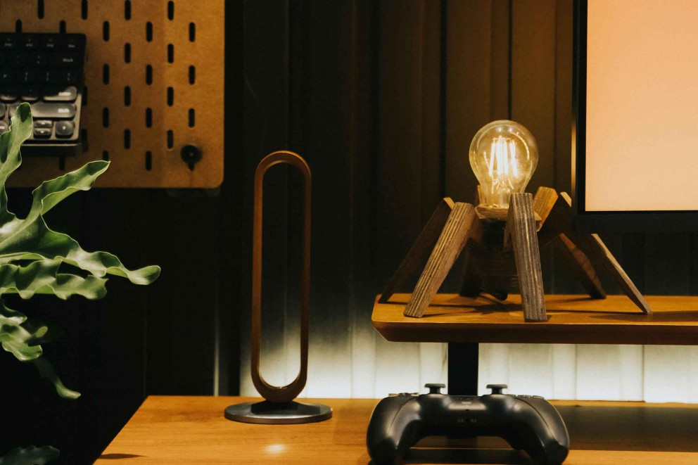 Lampa de lemn 2 Lampa de lemn 2