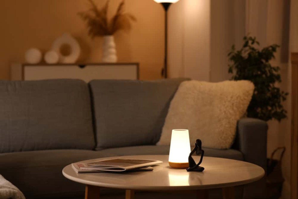 Tendințe în design inspirate de culoarea anului 2025 Mocha Mousse în spațiul interior Tendințe în design inspirate de culoarea anului 2025 Mocha Mousse în spațiul interior