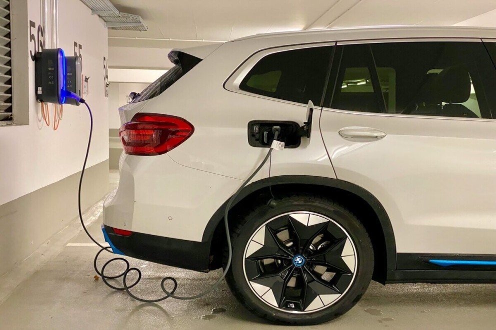 2.2. Încărcare mașină electrică. Cum se prelungește sănătatea bateriei mașinii electrice 2.2. Încărcare mașină electrică. Cum se prelungește sănătatea bateriei mașinii electrice