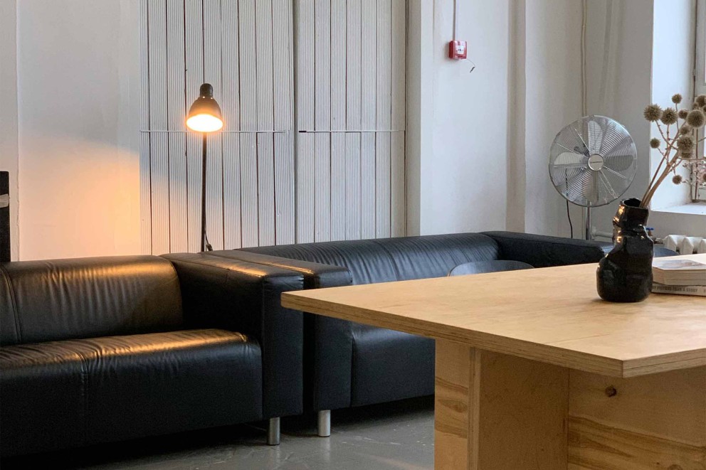 Stilul minimalist Integrarea în locuință și armonizarea cu stilul de viață modern 4 Stilul minimalist Integrarea în locuință și armonizarea cu stilul de viață modern 4