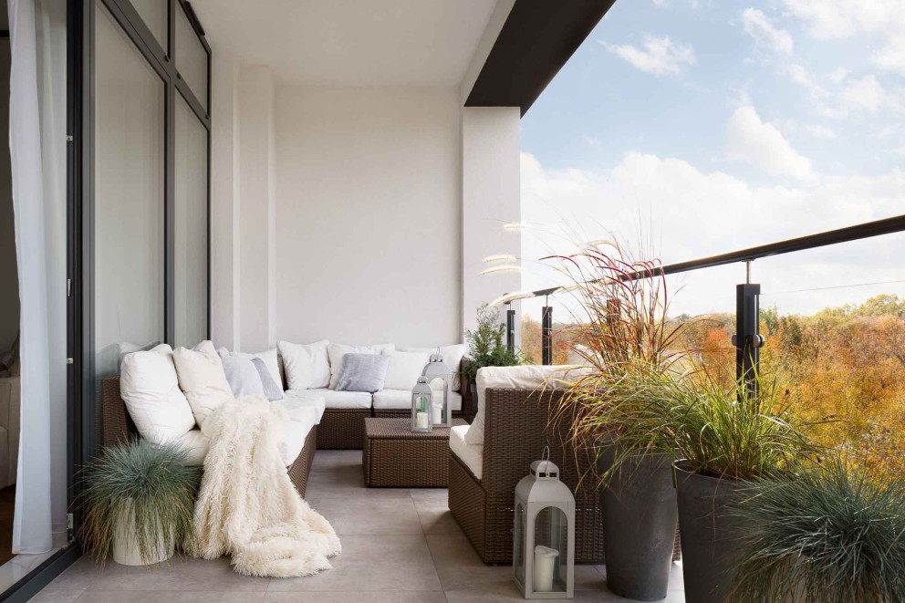 Amenajare balcon deschis 3 Amenajare balcon deschis 3