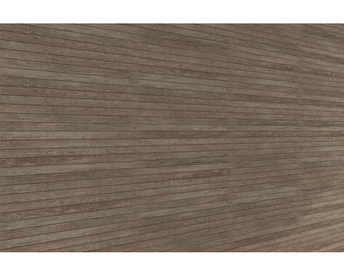 Fațadă din lemn cu scânduri orizontale