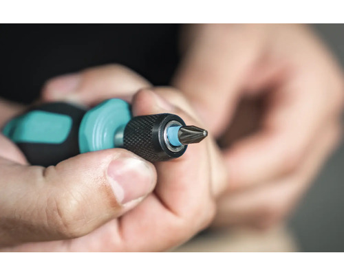 Șurubelniță Phillips în uz