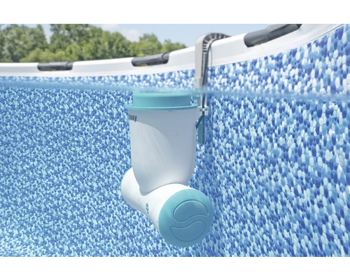 Skimmer de suprafață Bestway în piscină