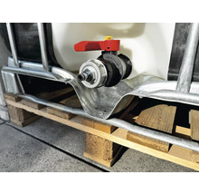 Recipient intermediar cu robinet de scurgere și bază de palet