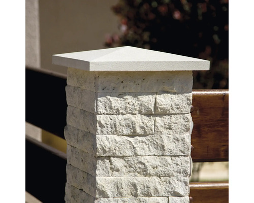 Stâlp de beton cu capac pentru exterior