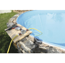 Piscină cu pompă de bormașină pentru golirea apei