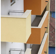 Bloc de apartamente cu balcoane