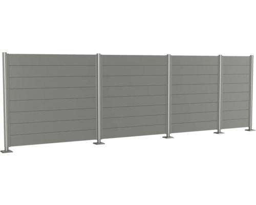 Panou fonic gri din panouri și stâlpi metalici