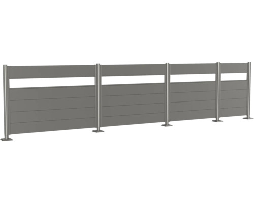 Gard viu cu elemente orizontale și stâlpi