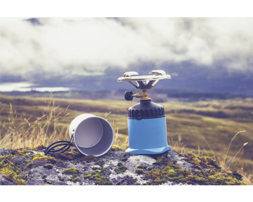 Aragaz de camping și oală pentru aventuri în aer liber