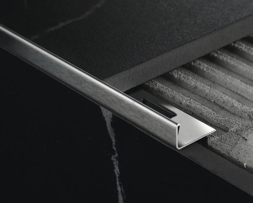 Profil din oțel inoxidabil pentru finisarea pereților cu plăci ceramice