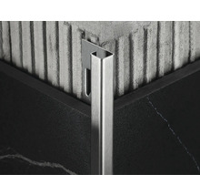 Profil pentru plăci ceramice din metal, între două plăci