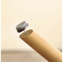 Glisor din pâslă pentru montare pe piciorul unei piese de mobilier