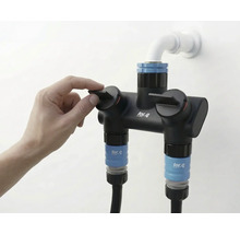 Distribuitor de apă For.q cu mâna pe regulator