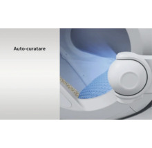 Vedere de aproape a unei litiere automate cu auto curățare prezentând mecanismul interior și covorașul albastru.