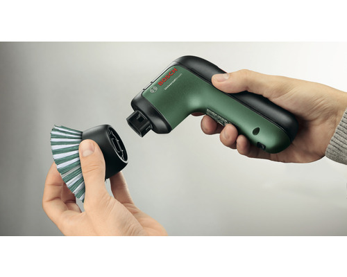 Perie universală Bosch cu atașament de perie în mâini