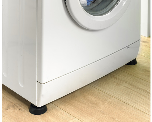 Mașină de spălat cu picioare antivibrații pe podea de lemn