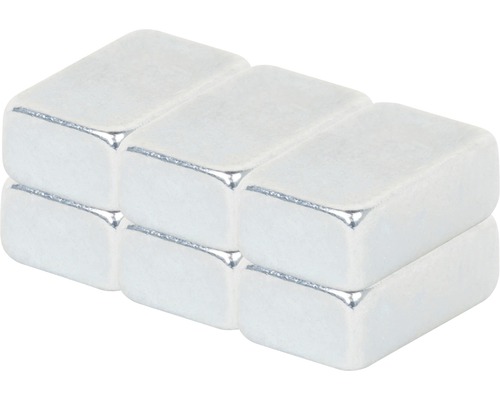 Șase magneți dreptunghiulari