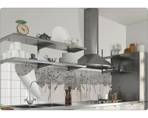 Scenă de bucătărie cu rafturi, chiuvetă, hotă și decor de perete