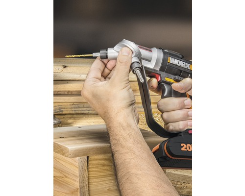 Mașină de găurit atașabilă utilizată pentru găurirea lemnului