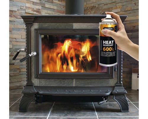 În imagine sunt prezentate o sobă și un spray rezistent la căldură de 600 de grade.