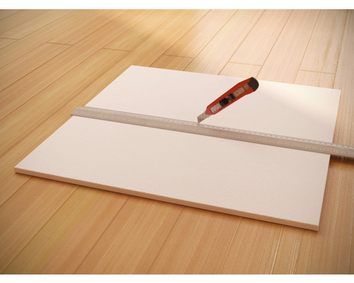 Placă de spumă cu riglă și cutter