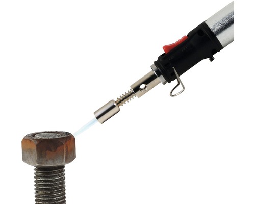 Arzător de sudură în timp ce încălzește un șurub